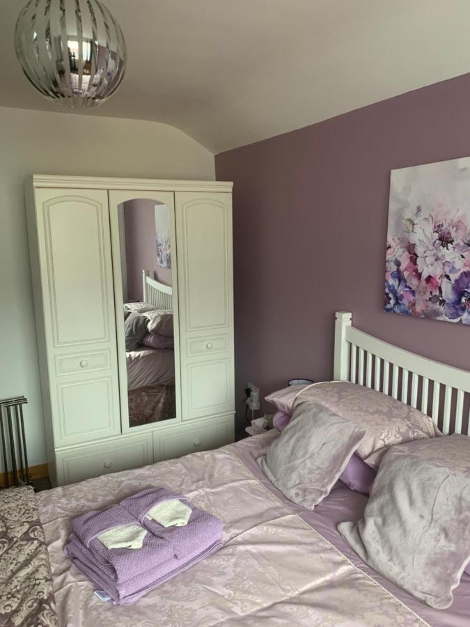 Minimum Stay Two Nights Larne Eksteriør bilde