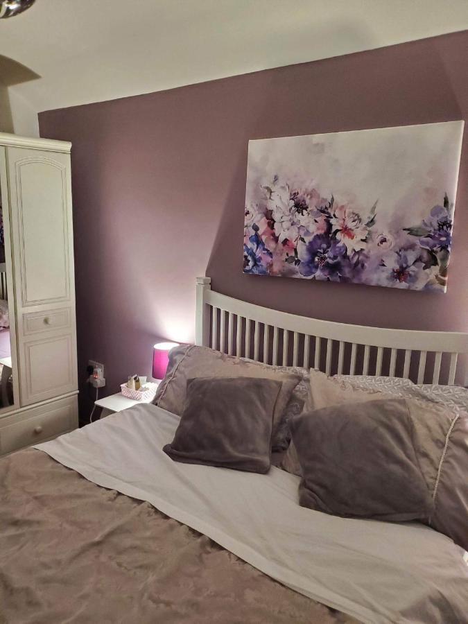 Minimum Stay Two Nights Larne Eksteriør bilde