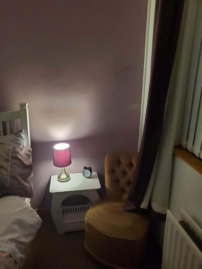 Minimum Stay Two Nights Larne Eksteriør bilde