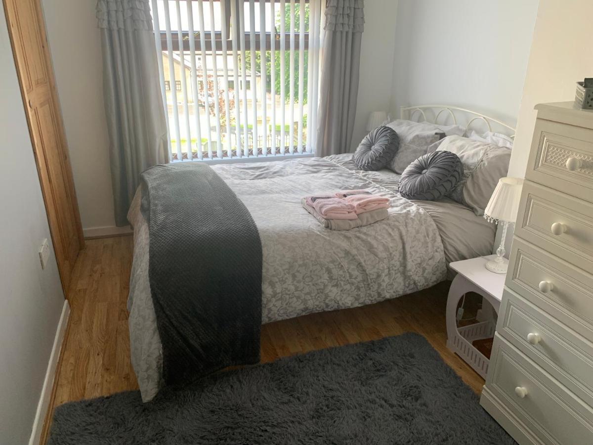 Minimum Stay Two Nights Larne Eksteriør bilde